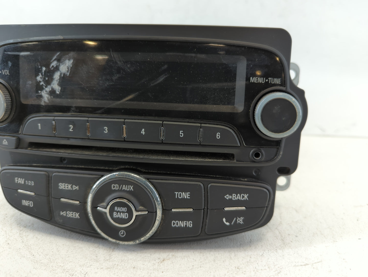 2012-2012 Chevrolet Sonic Am Fm Cd Player Radio Receiver - Oemusedautoparts1.com