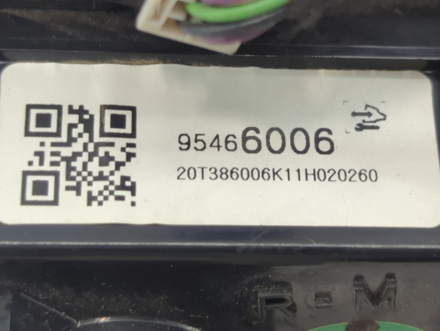 2012 Chevrolet Sonic Climate Control Module Temperature AC/Heater Replacement P/N:95466006 Fits OEM Used Auto Parts - Oemuse