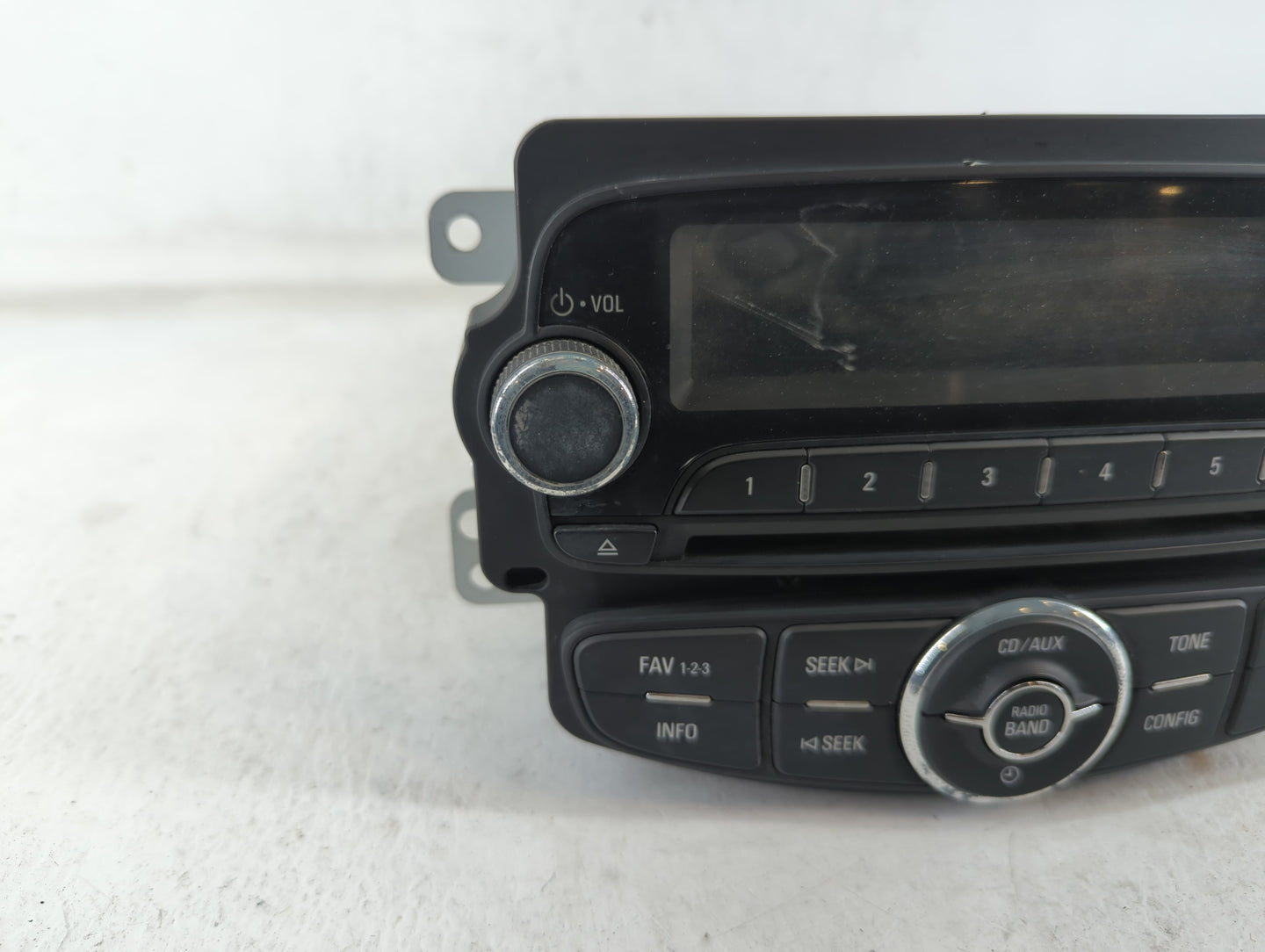 2012 Chevrolet Sonic Radio AM FM Cd Player Receiver Replacement P/N:95179057 Fits OEM Used Auto Parts - Oemusedautoparts1.co