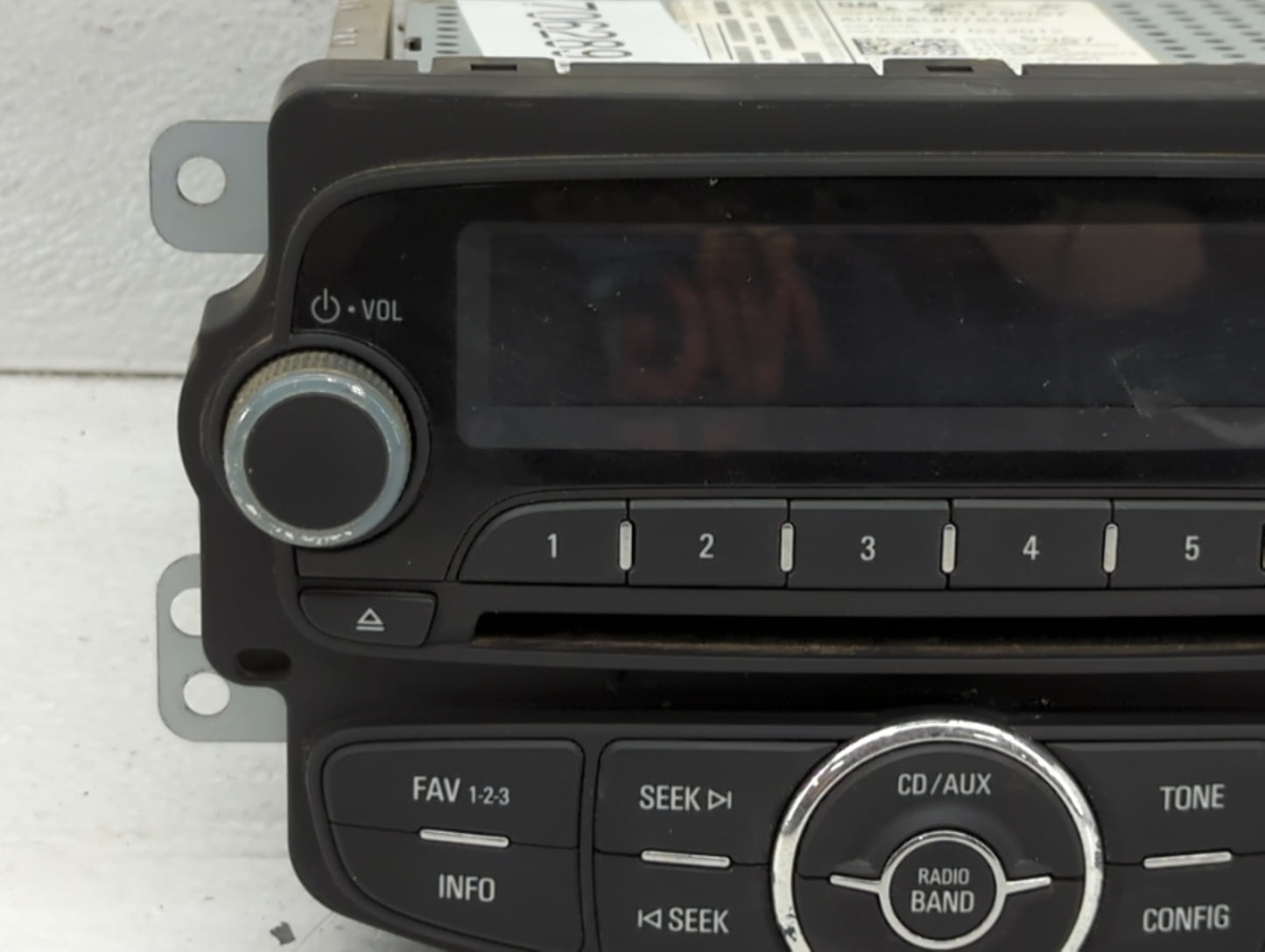 2012 Chevrolet Sonic Radio AM FM Cd Player Receiver Replacement P/N:95179057 Fits OEM Used Auto Parts - Oemusedautoparts1.co