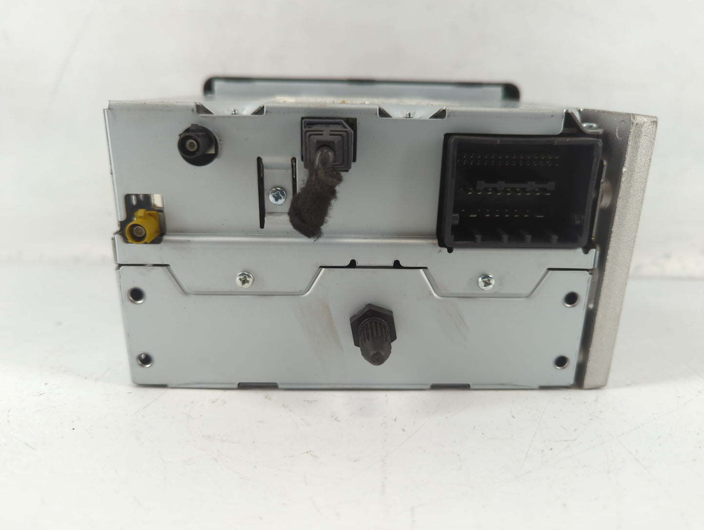 2012 Chevrolet Sonic Radio AM FM Cd Player Receiver Replacement P/N:95179057 Fits OEM Used Auto Parts - Oemusedautoparts1.co