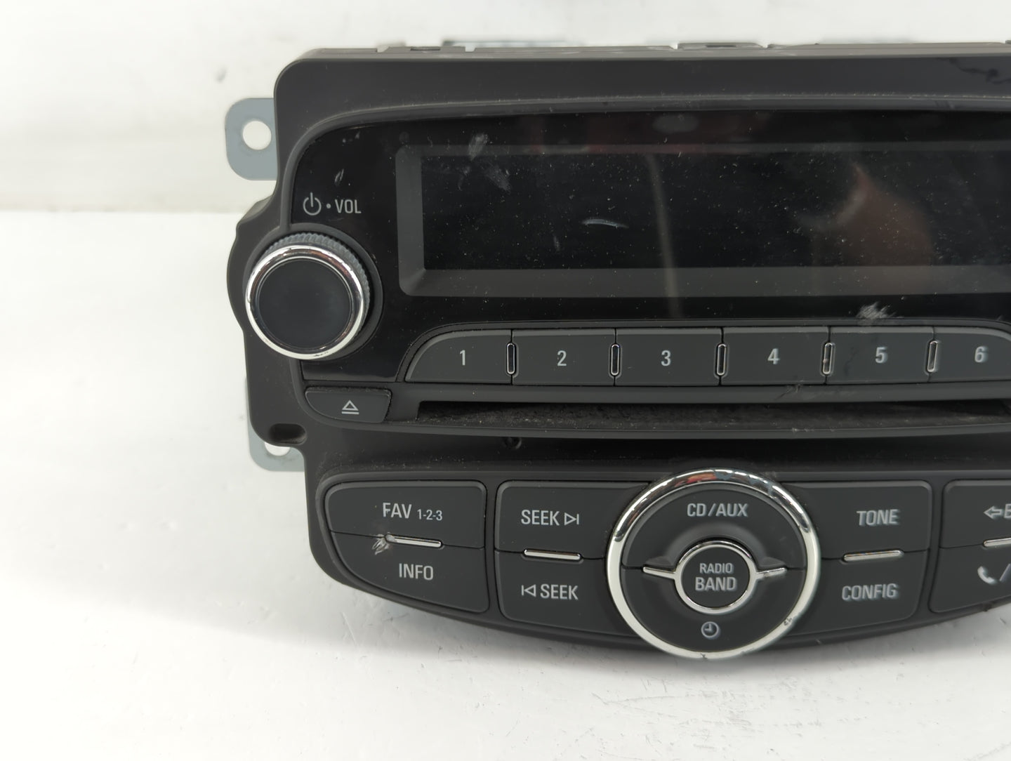 2012-2012 Chevrolet Sonic Am Fm Cd Player Radio Receiver - Oemusedautoparts1.com