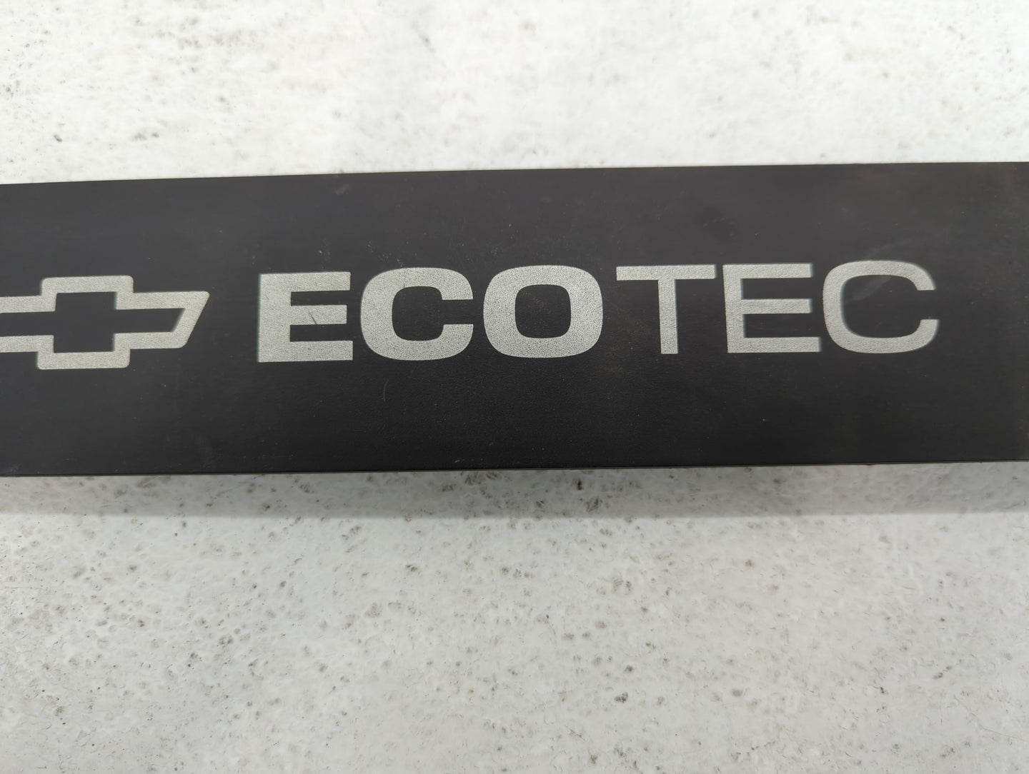 2012 Chevrolet Sonic Engine Cover - Oemusedautoparts1.com