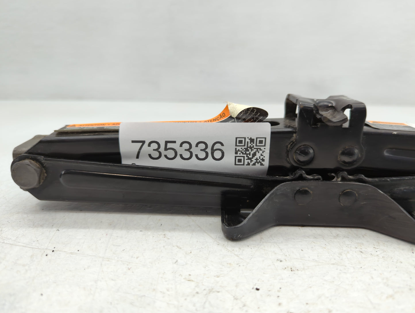 2012 Chevrolet Sonic Spare Scissor Car Jack - Oemusedautoparts1.com