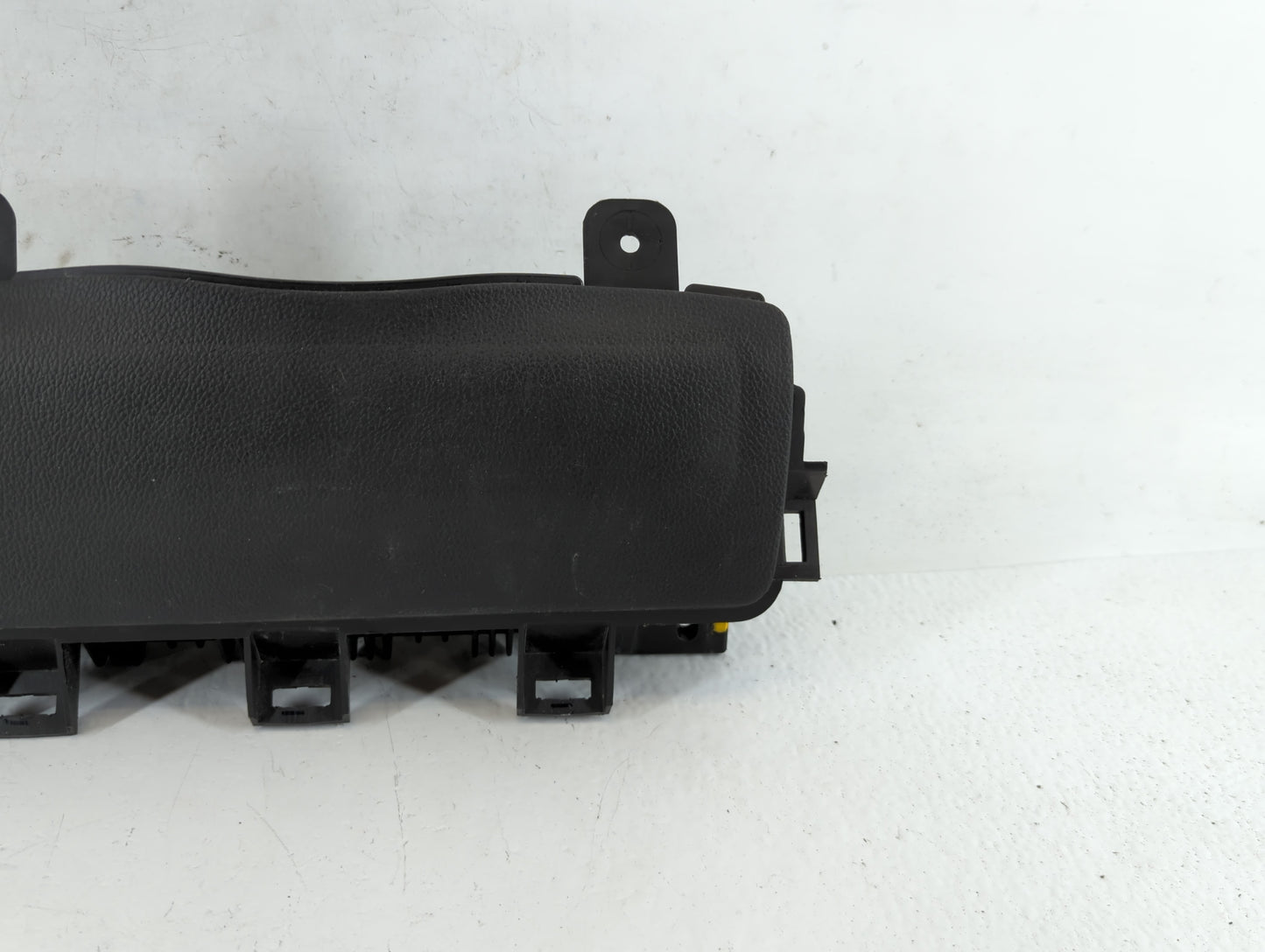 2012-2019 Chevrolet Sonic Air Bag Driver Left Knee OEM P/N:95904799 Fits Fits 2012 2013 2014 2015 2016 2017 2018 2019 OEM Us