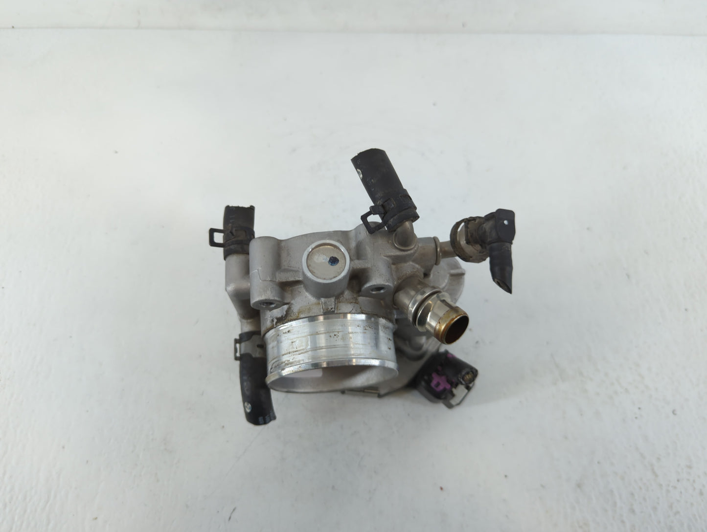 2012-2018 Chevrolet Sonic Throttle Body P/N:0 280 750 562 55 577 375 Fits Fits 2009 2010 2011 2012 2013 2014 2015 2016 2017 