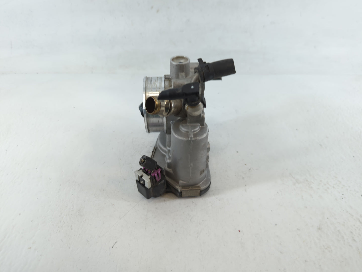 2012-2018 Chevrolet Sonic Throttle Body P/N:0 280 750 562 55 577 375 Fits Fits 2009 2010 2011 2012 2013 2014 2015 2016 2017 