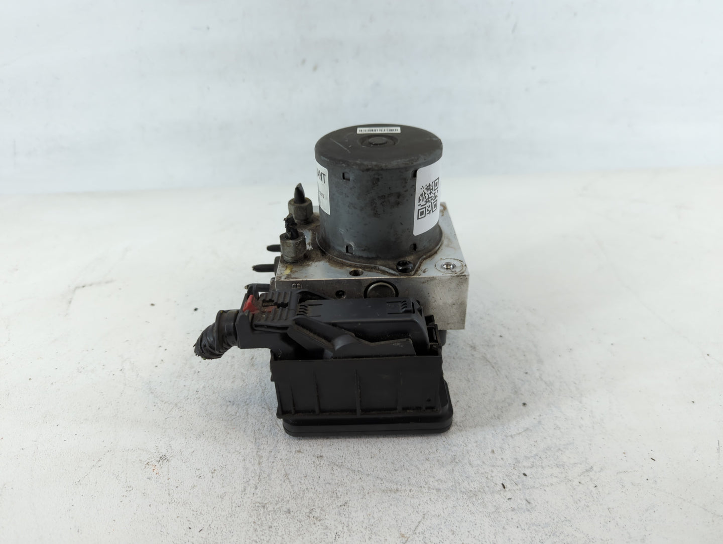 2012-2013 Chevrolet Sonic ABS Pump Control Module Replacement P/N:95173880 Fits Fits 2012 2013 OEM Used Auto Parts - Oemused