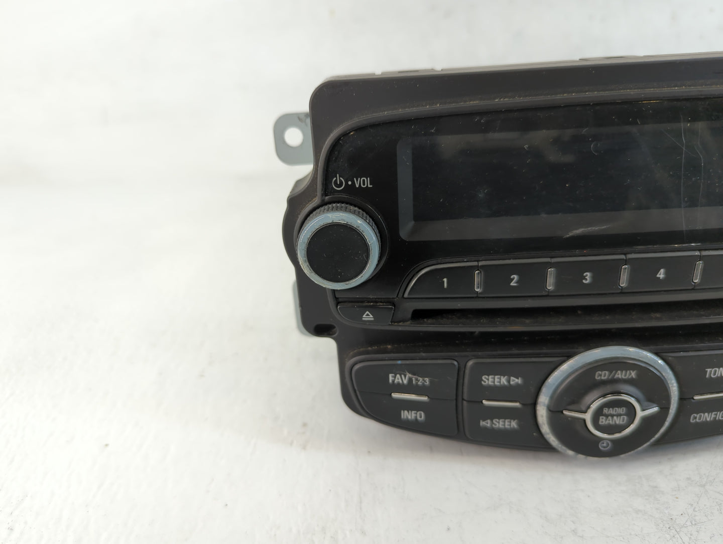 2012 Chevrolet Sonic Radio AM FM Cd Player Receiver Replacement P/N:95179057 Fits OEM Used Auto Parts - Oemusedautoparts1.co
