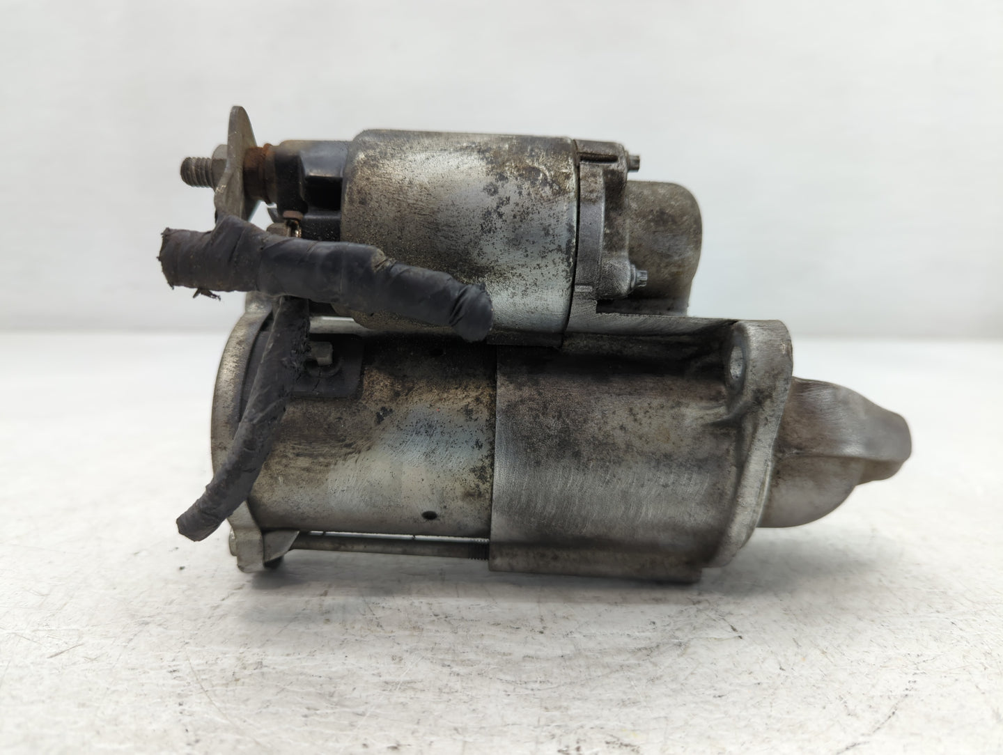 2012-2018 Chevrolet Sonic Car Starter Motor Solenoid OEM P/N:56576980 Fits Fits 2011 2012 2013 2014 2015 2016 2017 2018 OEM 