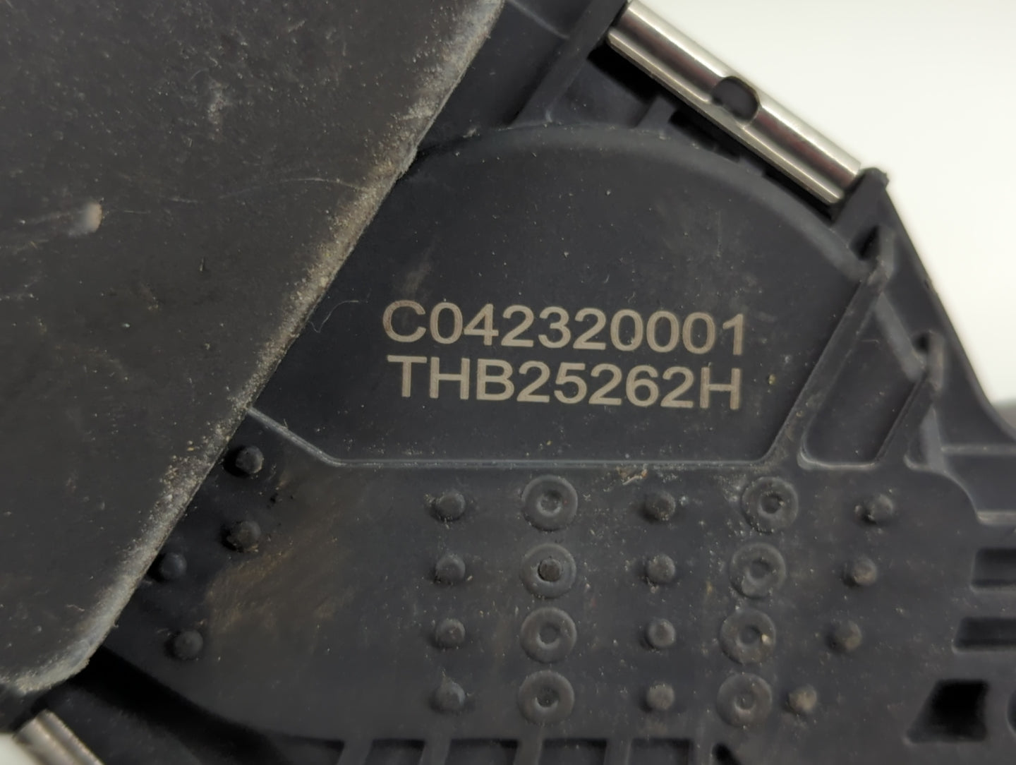 2012-2018 Chevrolet Sonic Throttle Body P/N:THB25262H C042320001 Fits Fits 2009 2010 2011 2012 2013 2014 2015 2016 2017 2018