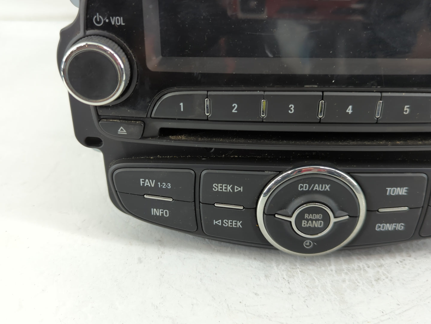 2012 Chevrolet Sonic Radio AM FM Cd Player Receiver Replacement P/N:95179057 Fits OEM Used Auto Parts - Oemusedautoparts1.co