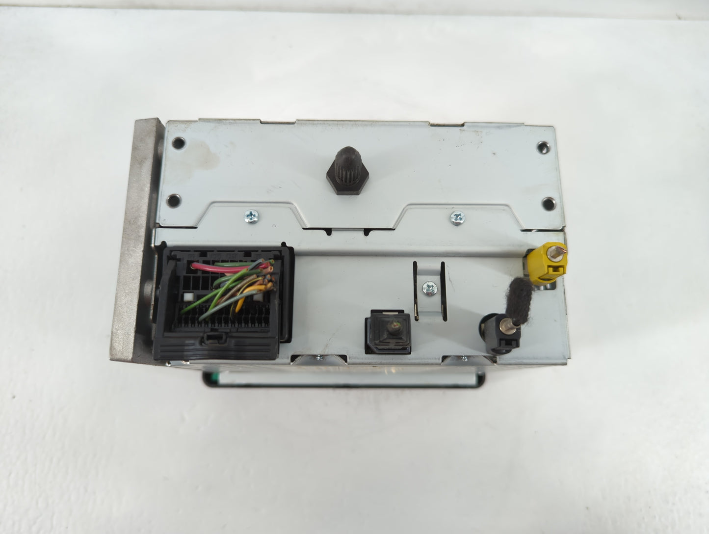 2012 Chevrolet Sonic Radio AM FM Cd Player Receiver Replacement P/N:95179057 Fits OEM Used Auto Parts - Oemusedautoparts1.co