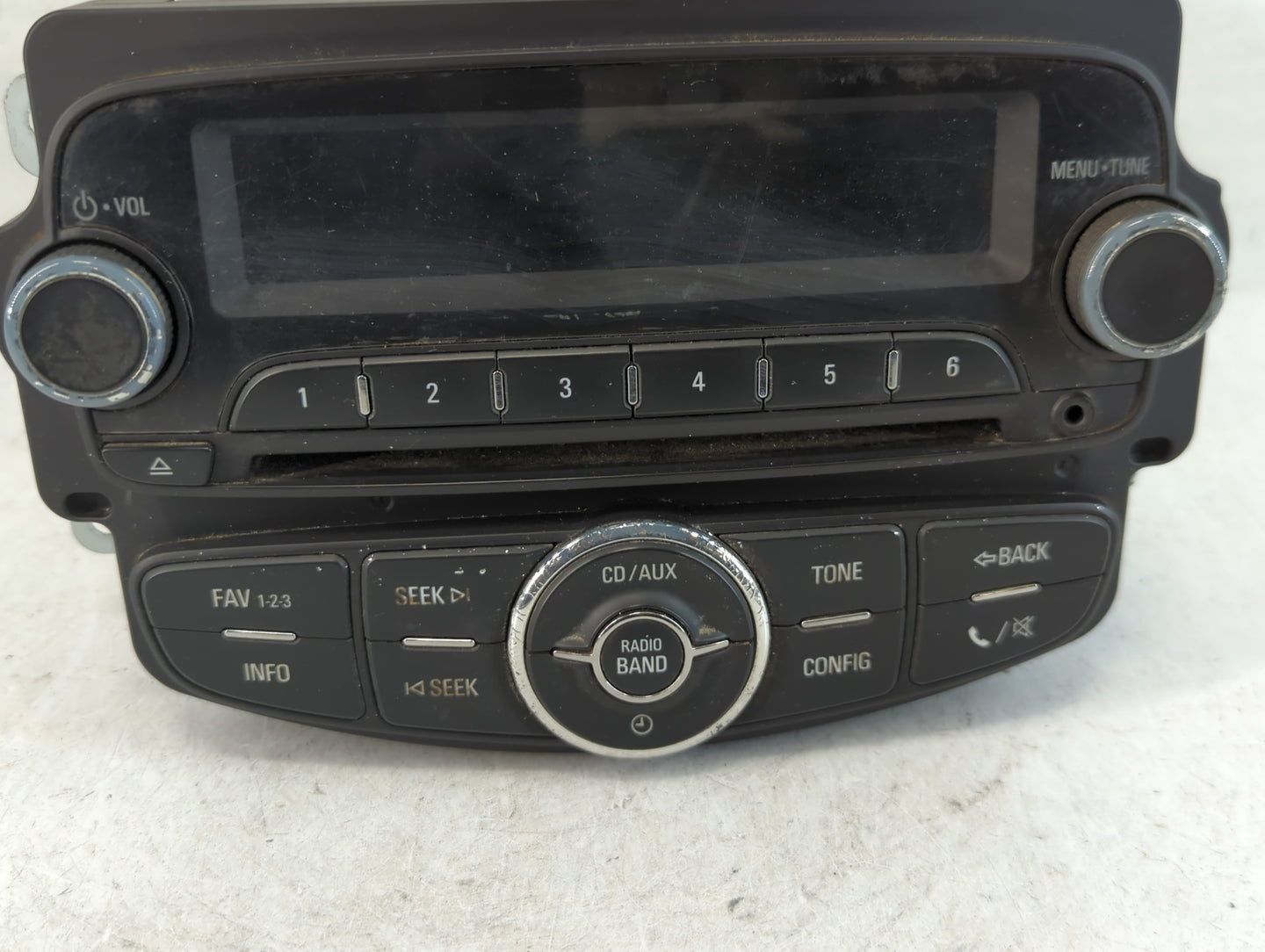 2012 Chevrolet Sonic Radio AM FM Cd Player Receiver Replacement P/N:811403062 95909138 Fits OEM Used Auto Parts - Oemusedaut
