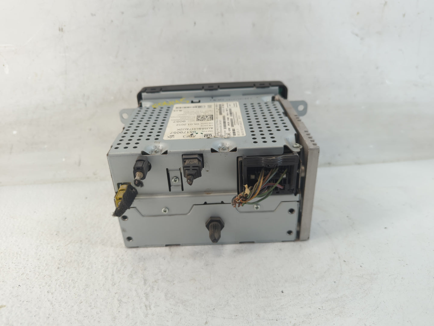 2012 Chevrolet Sonic Radio AM FM Cd Player Receiver Replacement P/N:95179057 Fits OEM Used Auto Parts - Oemusedautoparts1.co