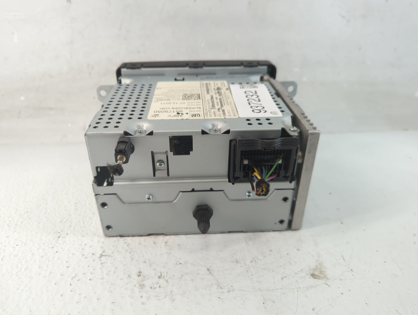 2012 Chevrolet Sonic Radio AM FM Cd Player Receiver Replacement P/N:95179050 Fits OEM Used Auto Parts - Oemusedautoparts1.co