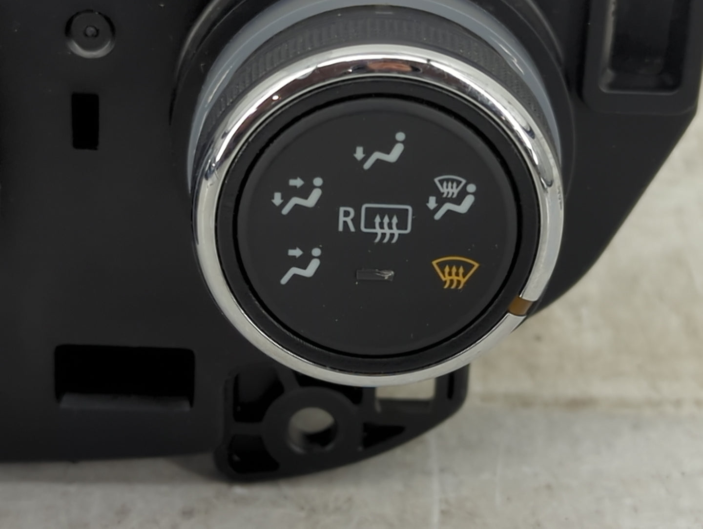 2012 Chevrolet Spark Climate Control Module Temperature AC/Heater Replacement P/N:42620151 3230100000000X, 694860210 Fits OE