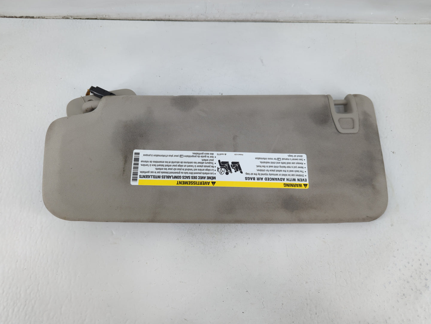 2007-2014 Chevrolet Suburban 1500 Sun Visor Shade Replacement Passenger Right Mirror Fits OEM Used Auto Parts - Oemusedautop