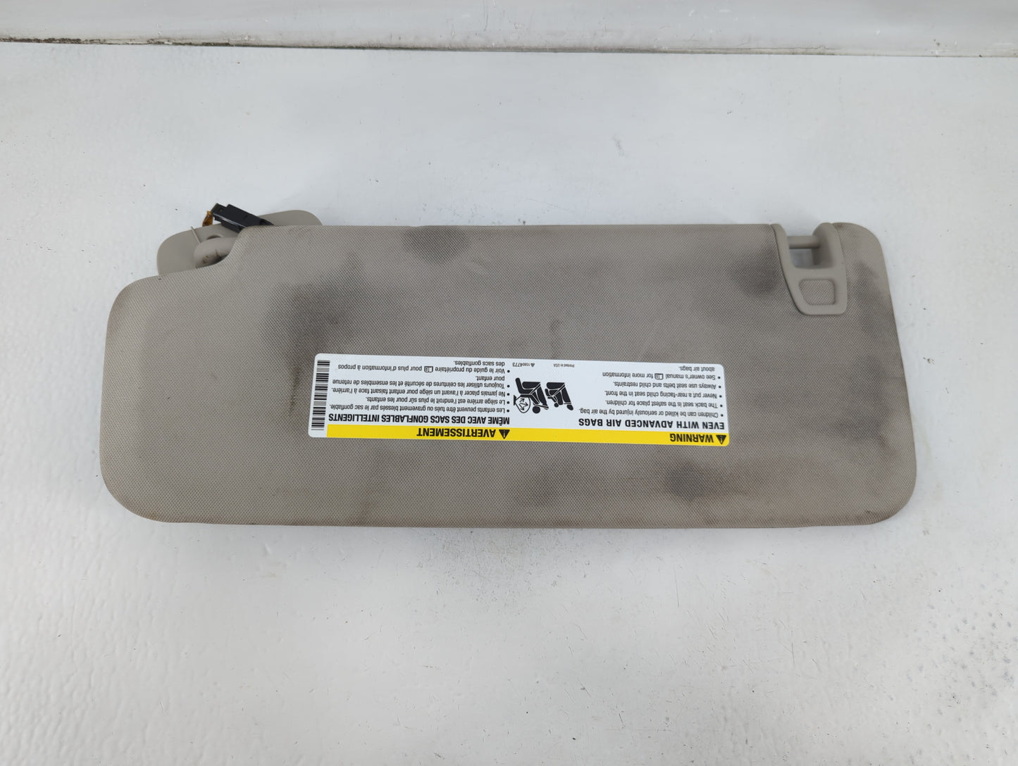2007-2014 Chevrolet Suburban 1500 Sun Visor Shade Replacement Passenger Right Mirror Fits OEM Used Auto Parts - Oemusedautop