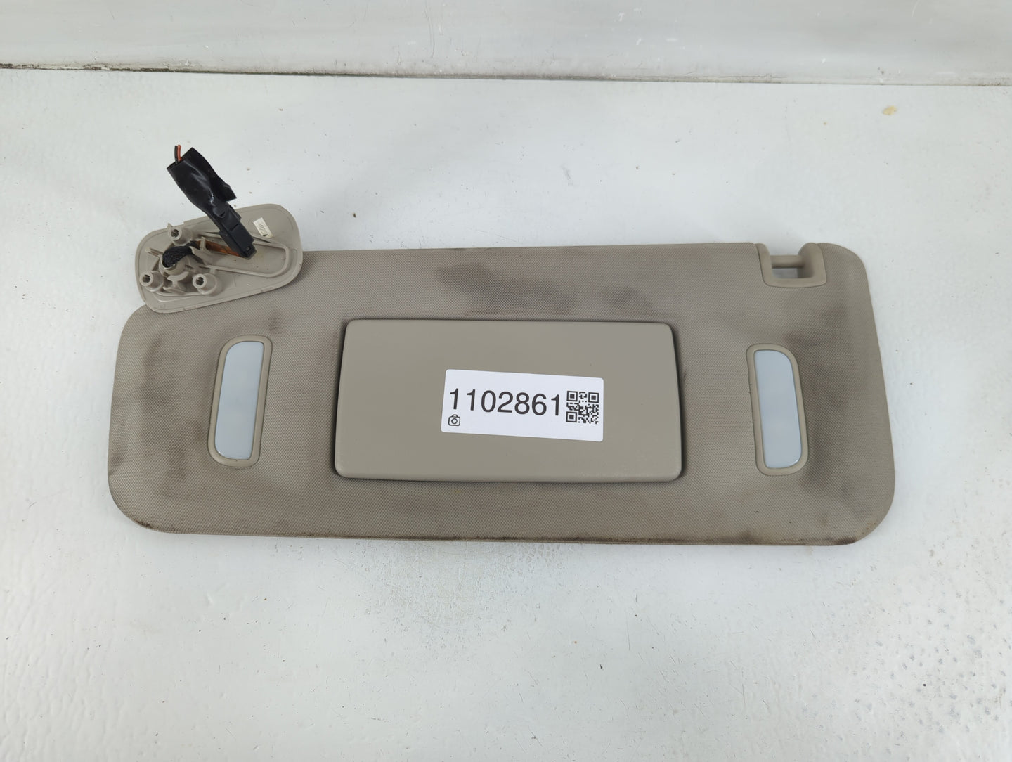 2007-2014 Chevrolet Suburban 1500 Sun Visor Shade Replacement Driver Left Mirror Fits Fits 2007 2008 2009 2010 2011 2012 201