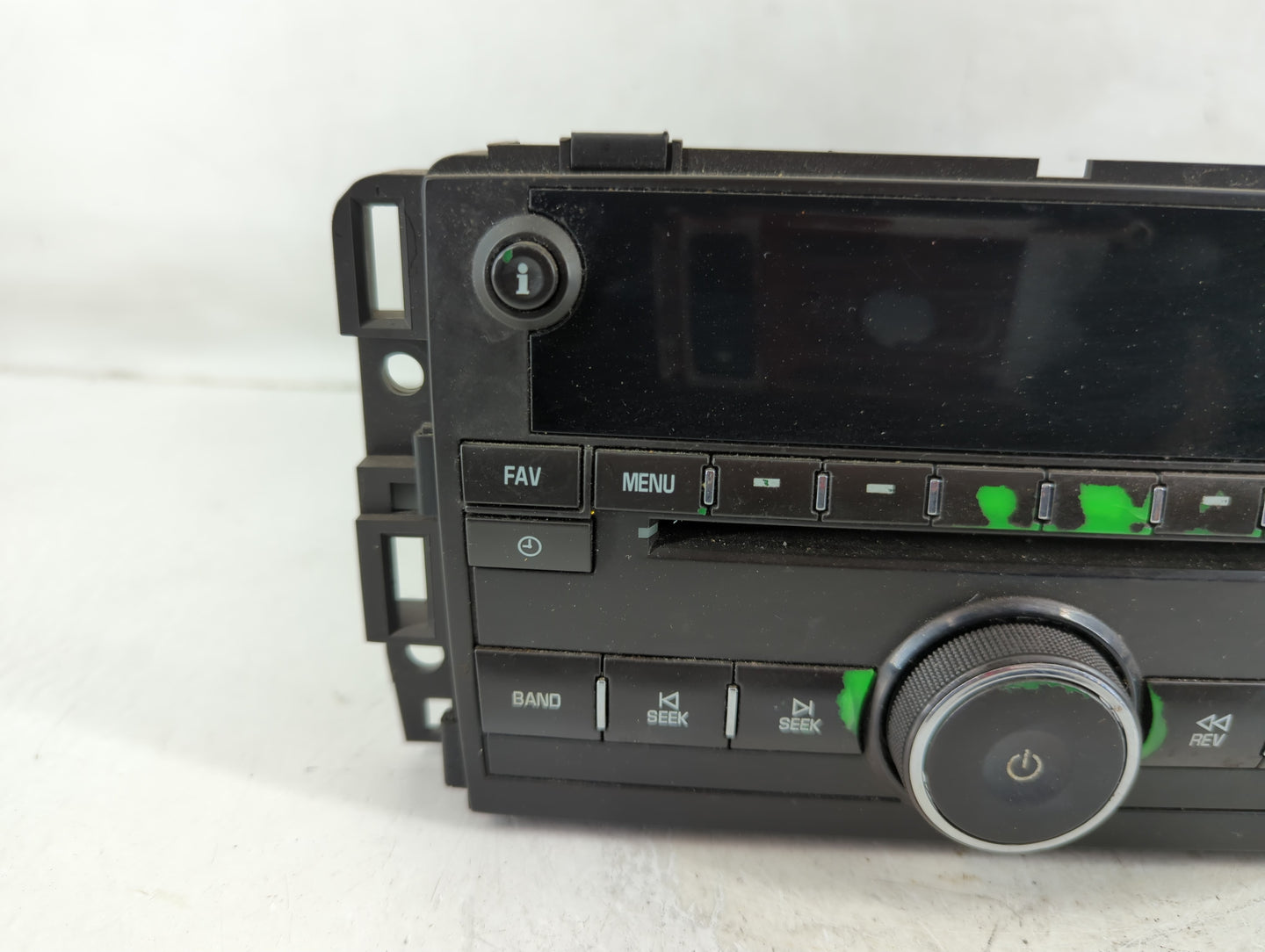 2010-2013 Chevrolet Suburban 1500 Radio AM FM Cd Player Receiver Replacement P/N:20934593 Fits Fits 2010 2011 2012 2013 2014