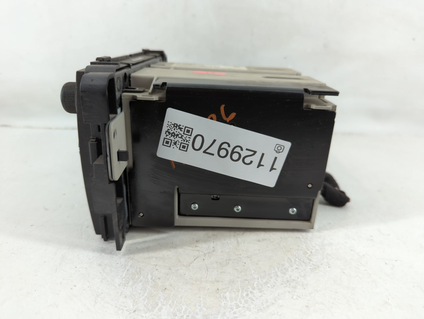 2010-2013 Chevrolet Suburban 1500 Radio AM FM Cd Player Receiver Replacement P/N:20934593 Fits Fits 2010 2011 2012 2013 2014
