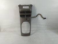 2010 Chevrolet Suburban 1500 Overhead Roof Console Interior Dome Light - Oemusedautoparts1.com
