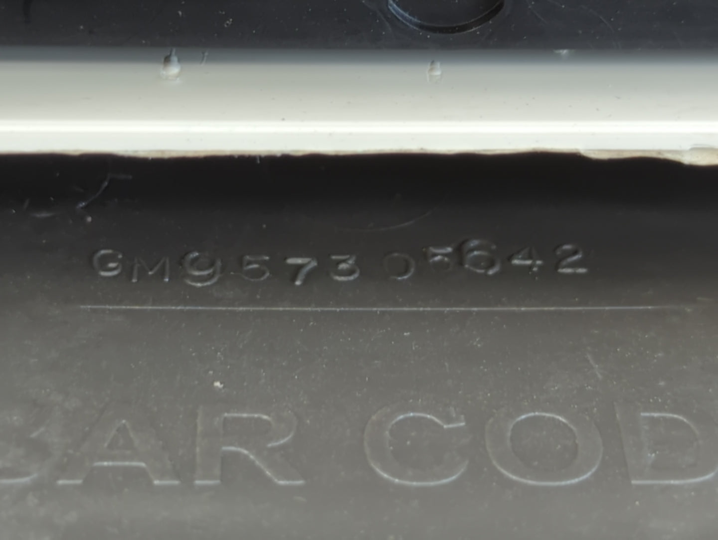 2010 Chevrolet Suburban 1500 Overhead Roof Console Interior Dome Light - Oemusedautoparts1.com
