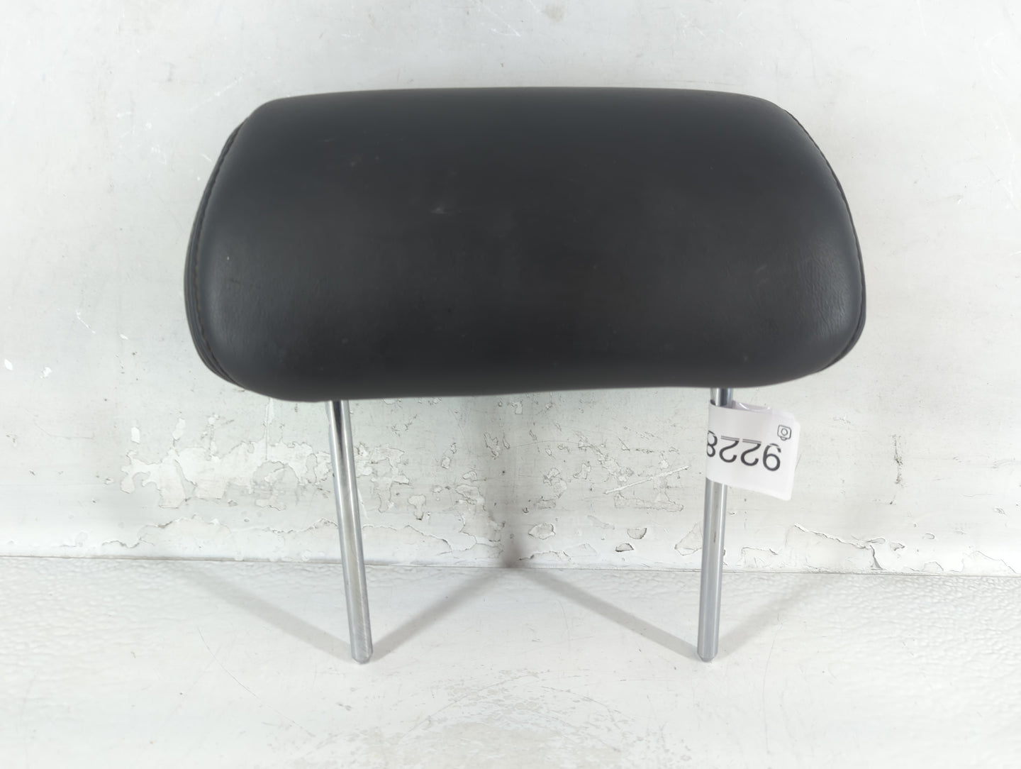 2012 Chevrolet Suburban 1500 Headrest Head Rest Front Driver Passenger Seat Fits OEM Used Auto Parts - Oemusedautoparts1.com