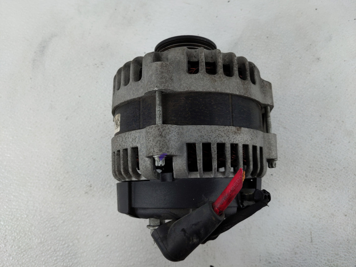 2007-2014 Chevrolet Tahoe Alternator Replacement Generator Charging Assembly Engine OEM P/N:12012295 Fits OEM Used Auto Part