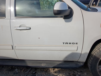 compare product 2011-2014 Chevrolet Tahoe Passenger Front Door Oem 1220378