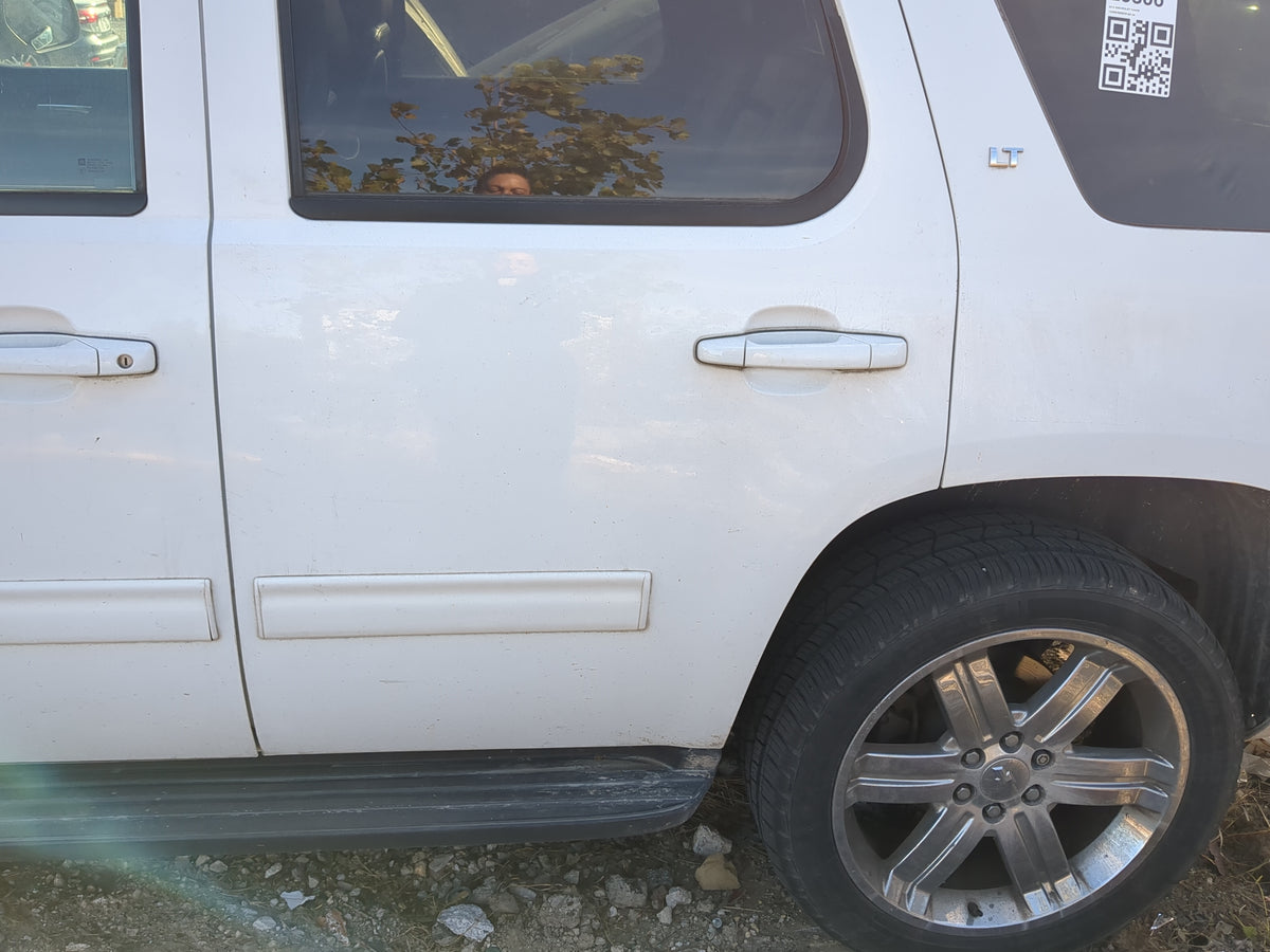 2007-2014 Chevrolet Tahoe Driver Rear Door Oem - Oemusedautoparts1.com