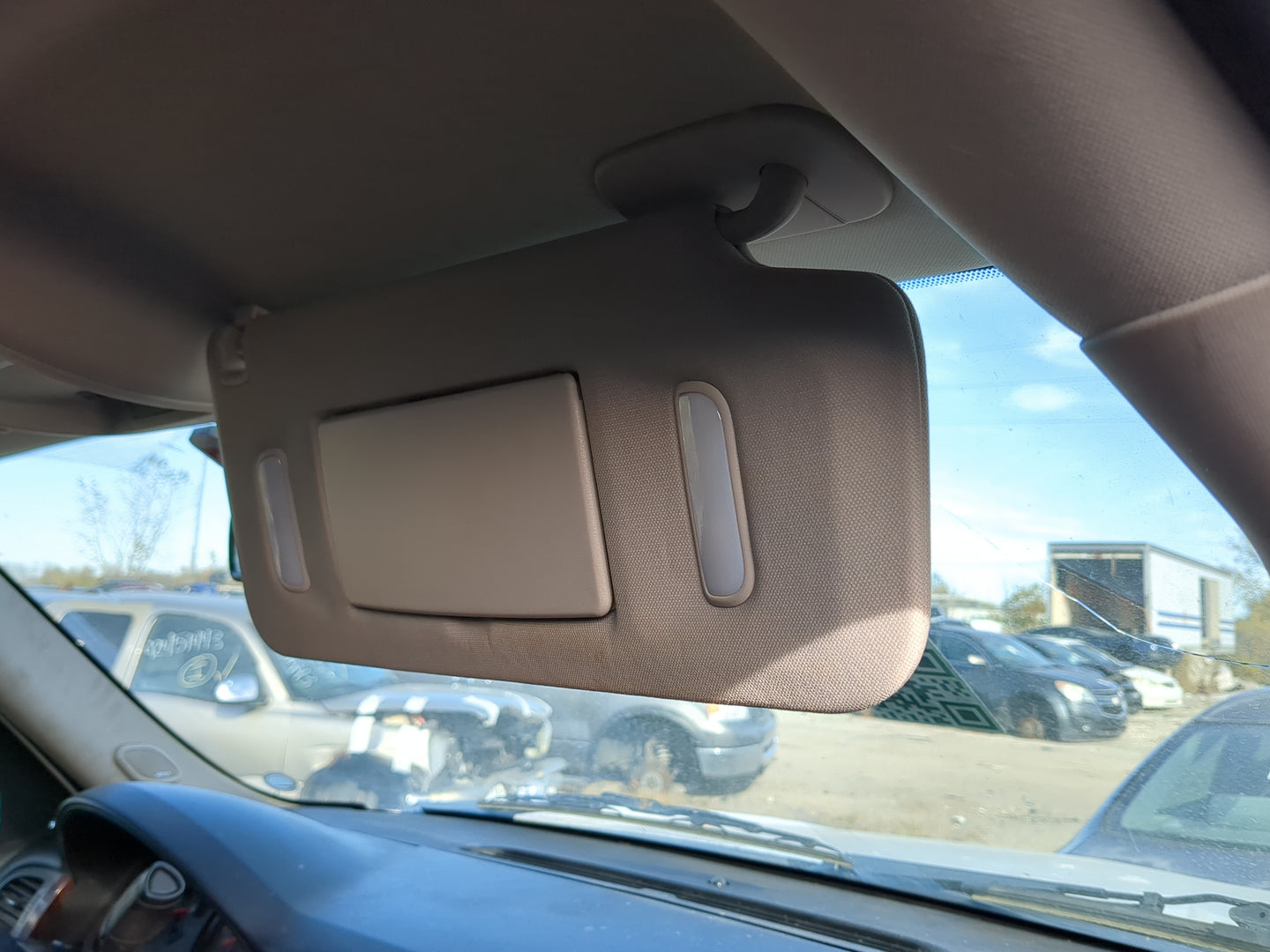 2007-2014 Chevrolet Tahoe Sun Visor Shade Replacement Passenger Right Mirror Fits Fits 2007 2008 2009 2010 2011 2012 2013 20