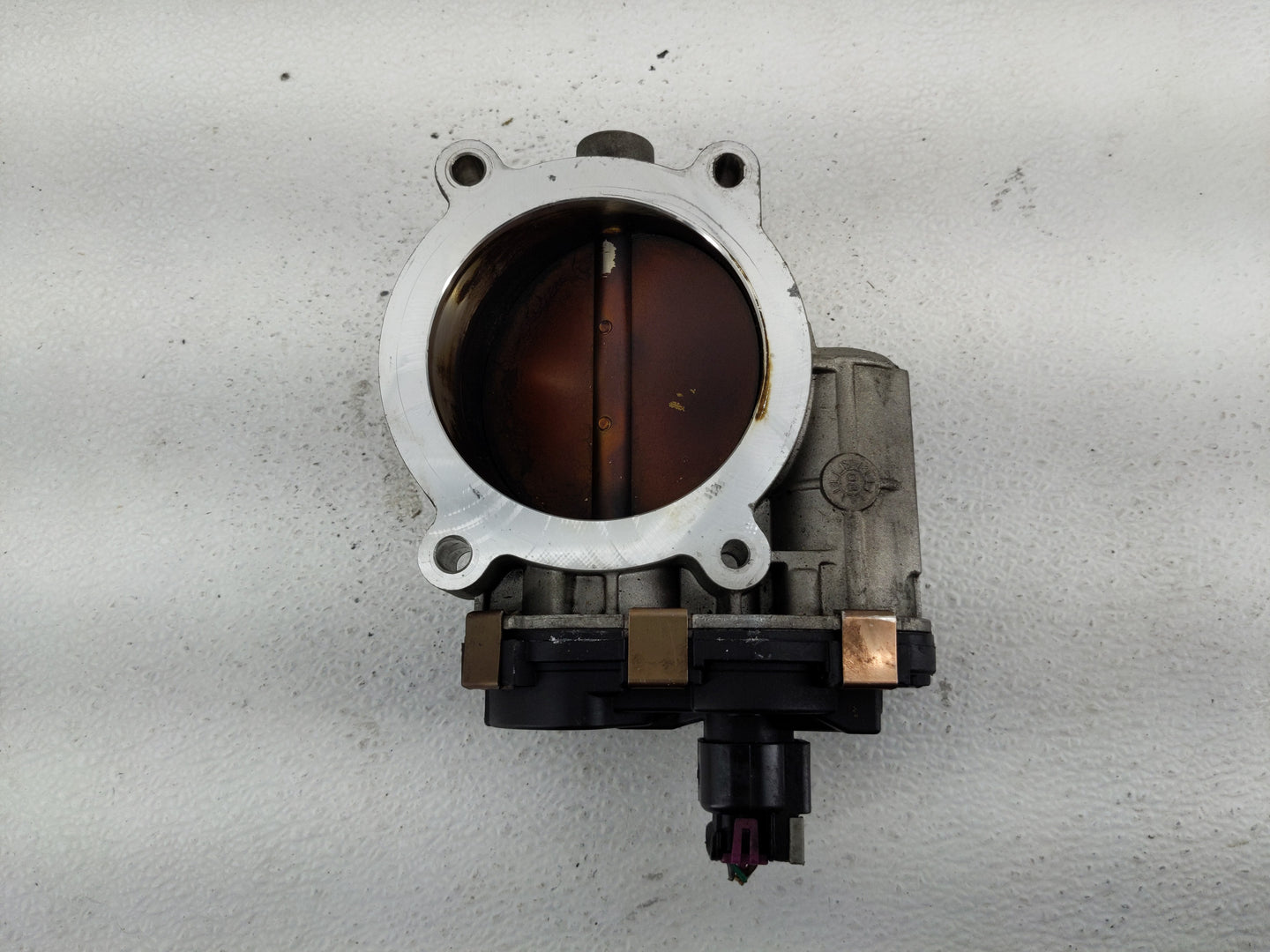 2009-2014 Chevrolet Tahoe Throttle Body P/N:RME87-3B1387 Fits Fits 2009 2010 2011 2012 2013 2014 2015 OEM Used Auto Parts - 