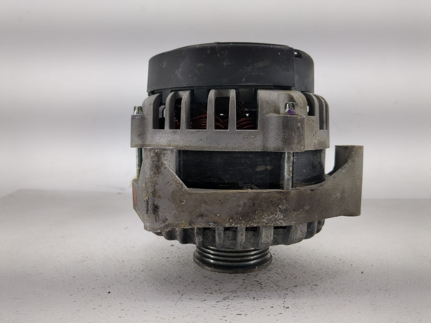 2007-2014 Chevrolet Tahoe Alternator Replacement Generator Charging Assembly Engine OEM Fits OEM Used Auto Parts - Oemusedau