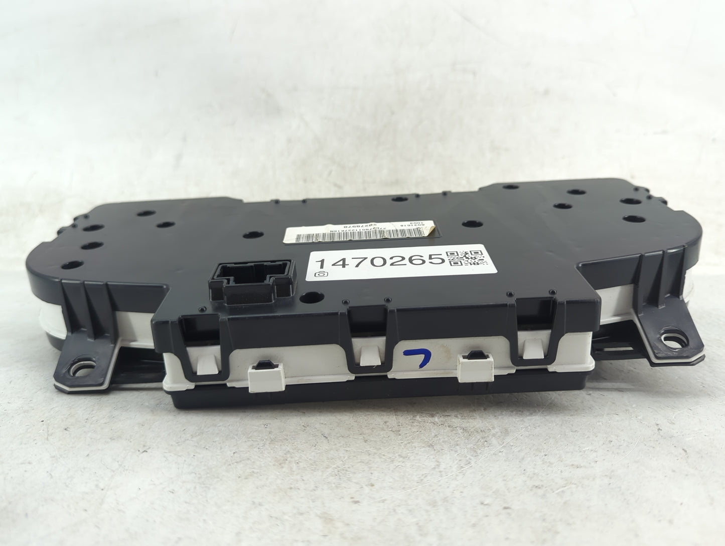 2009-2014 Chevrolet Tahoe Instrument Cluster Speedometer Gauges P/N:20956771 22897801122TK15M Miles:108K Fits OEM Used Auto 
