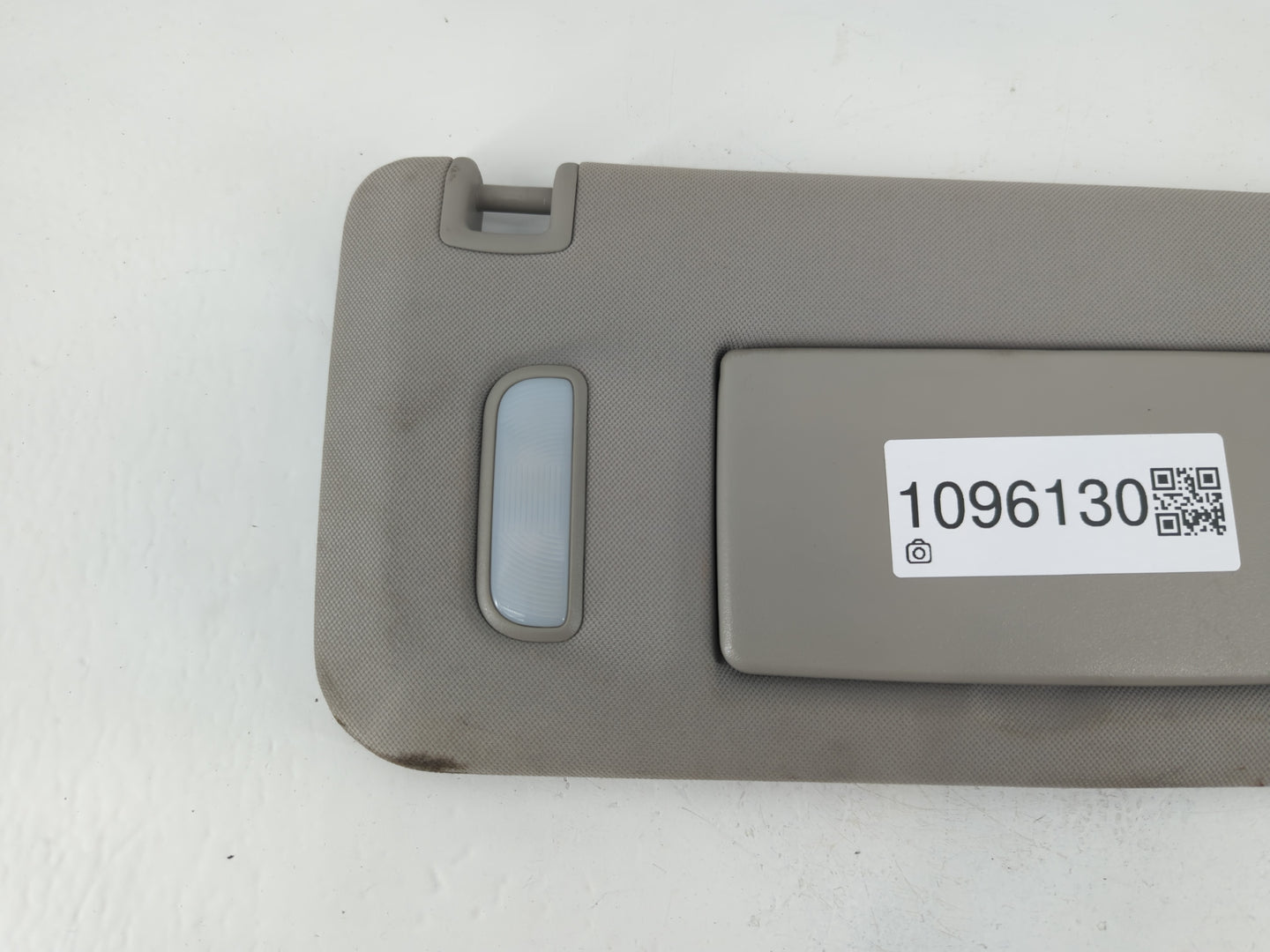 2012 Chevrolet Traverse Sun Visor Shade Replacement Driver Left Mirror Fits OEM Used Auto Parts - Oemusedautoparts1.com