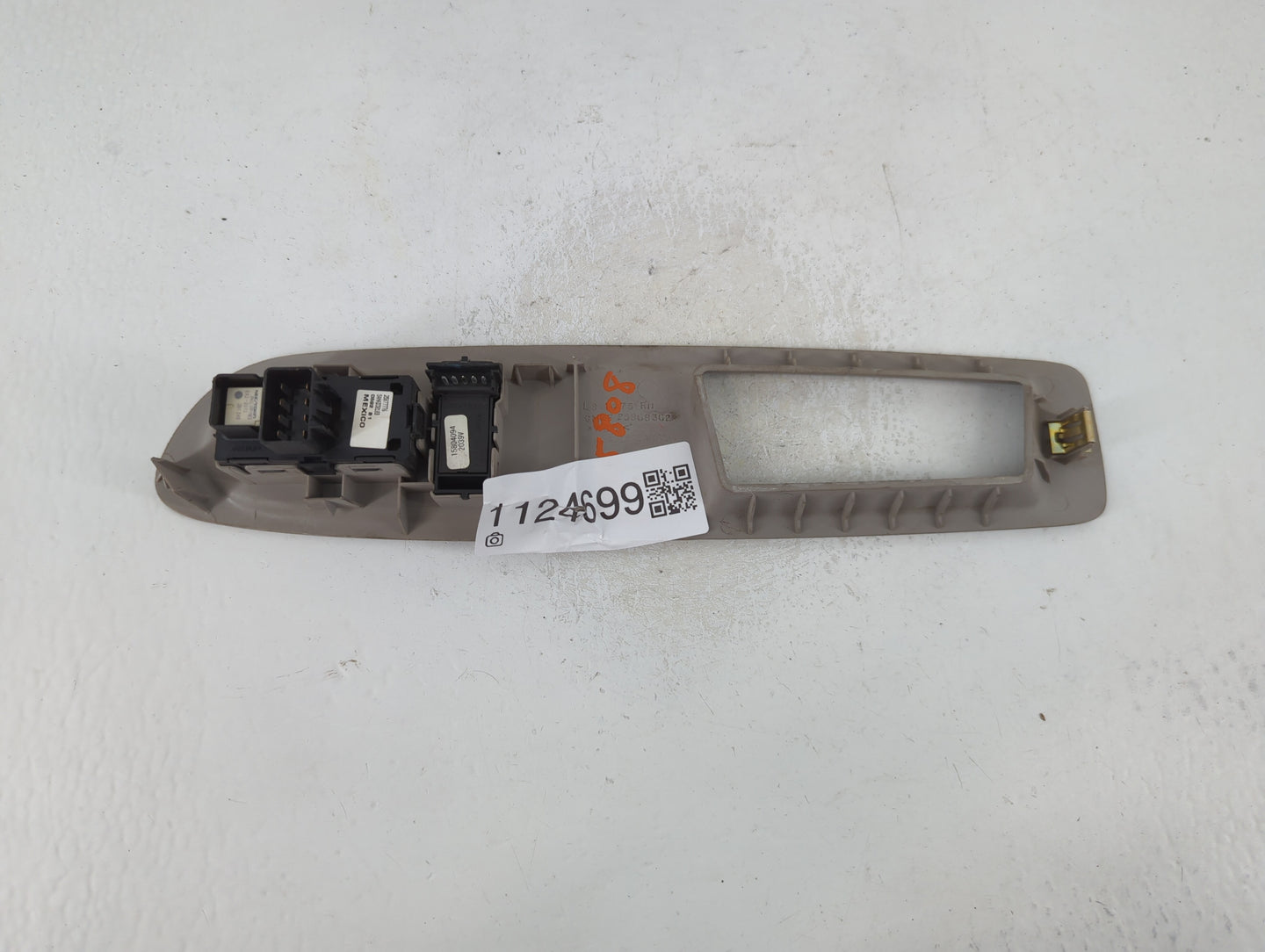 2012 Chevrolet Traverse Master Power Window Switch Replacement Driver Side Left P/N:25868362 Fits OEM Used Auto Parts - Oemu