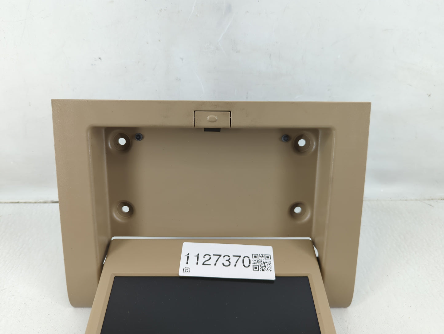 Chevrolet Traverse Information Display Screen - Oemusedautoparts1.com