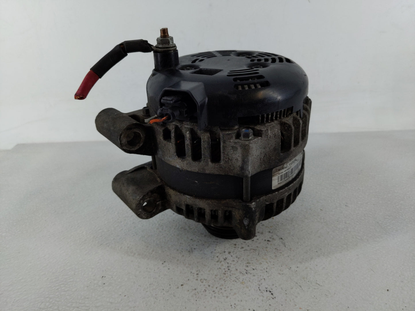 2013 Chevrolet Traverse Alternator Replacement Generator Charging Assembly Engine OEM Fits Fits 2007 2008 2009 2010 2011 201