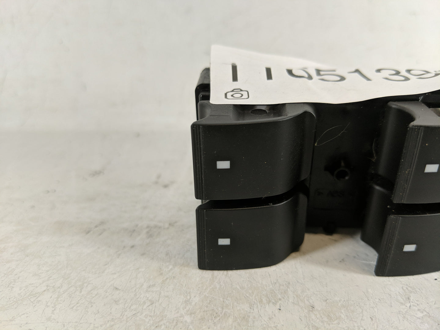 2012 Chevrolet Traverse Master Power Window Switch Replacement Driver Side Left P/N:20945129 Fits OEM Used Auto Parts - Oemu