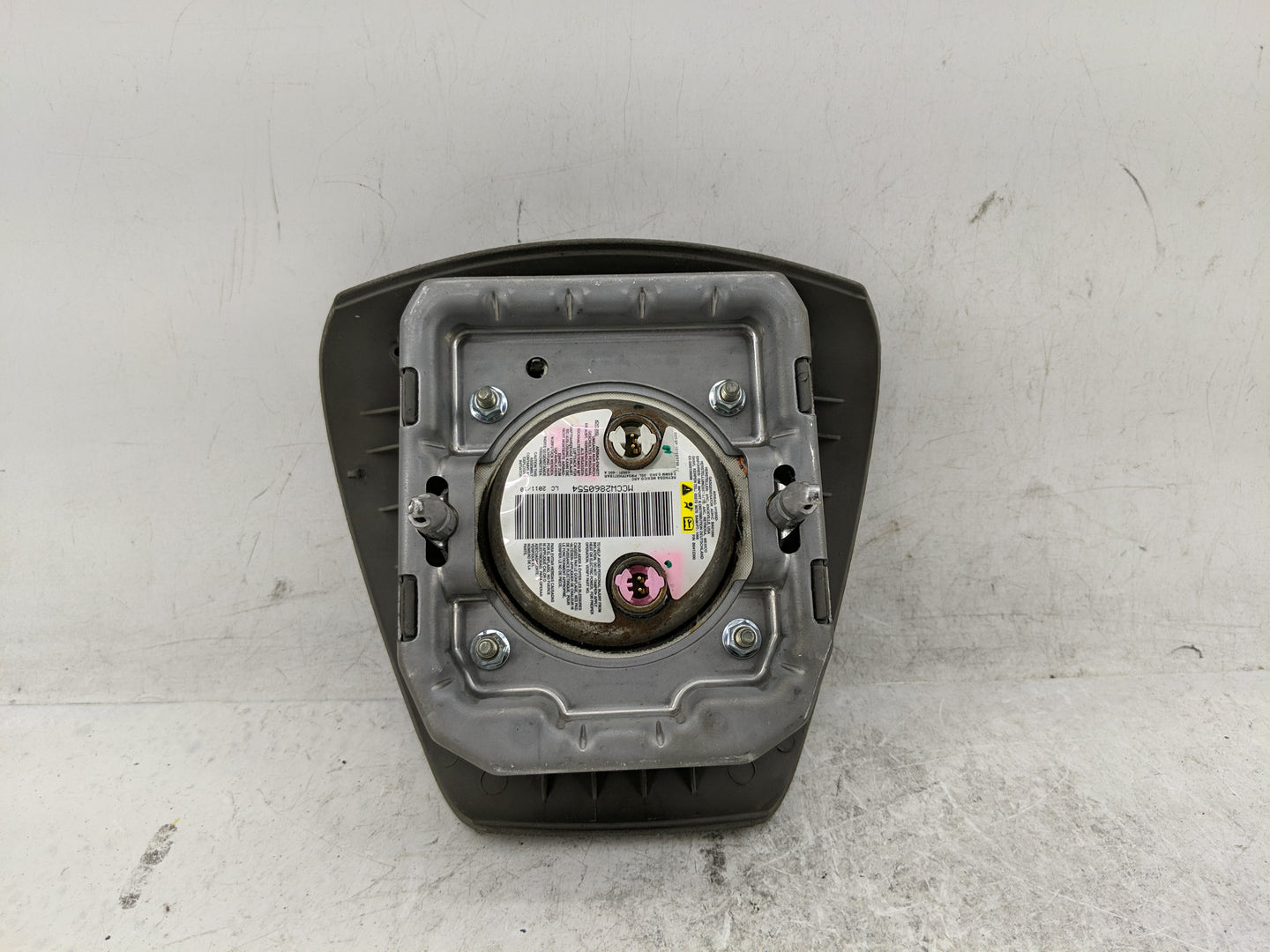 2012 Chevrolet Traverse Air Bag Driver Left Steering Wheel Mounted - Oemusedautoparts1.com