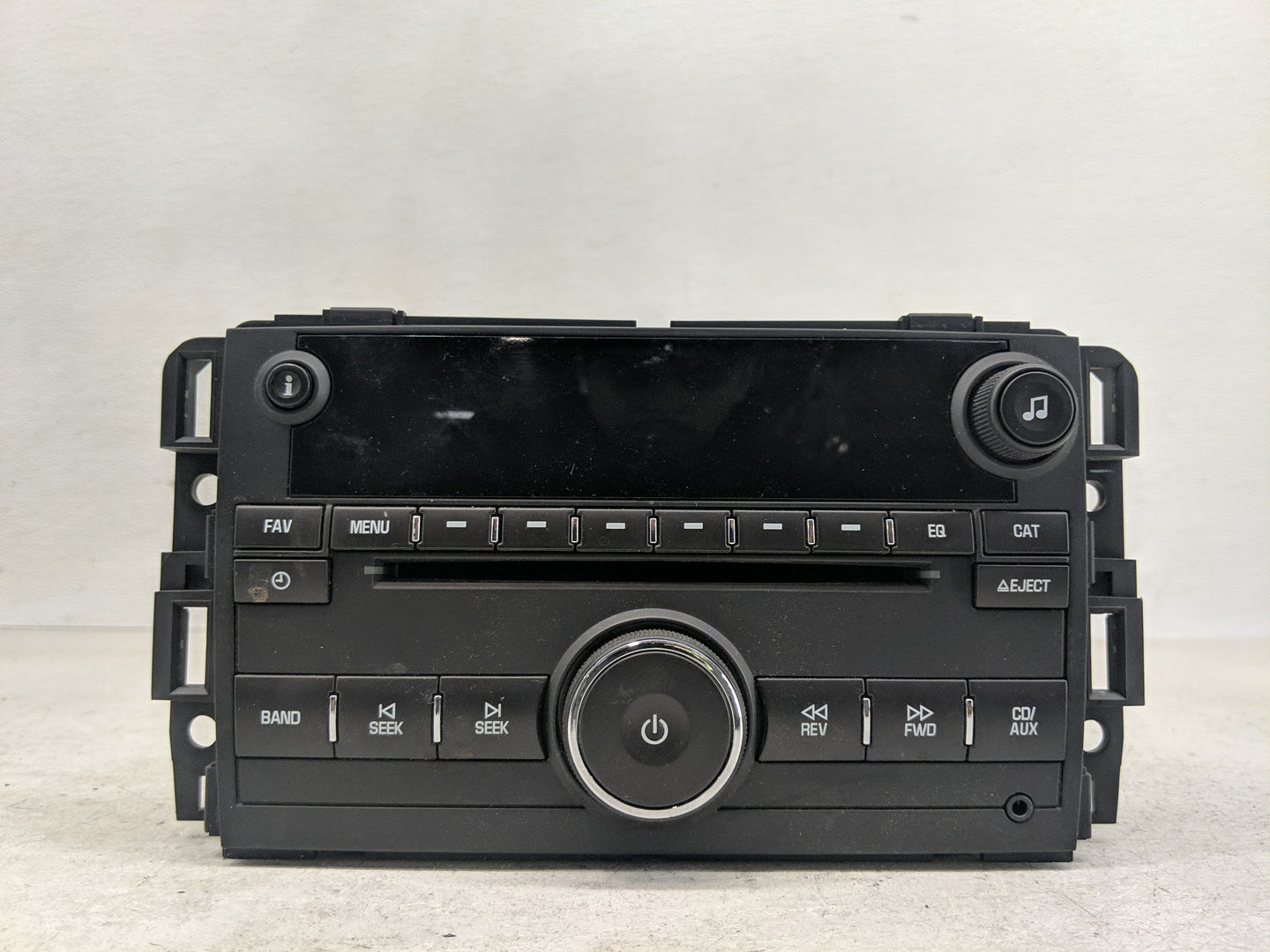2012 Chevrolet Traverse Radio AM FM Cd Player Receiver Replacement P/N:20935116 Fits OEM Used Auto Parts - Oemusedautoparts1