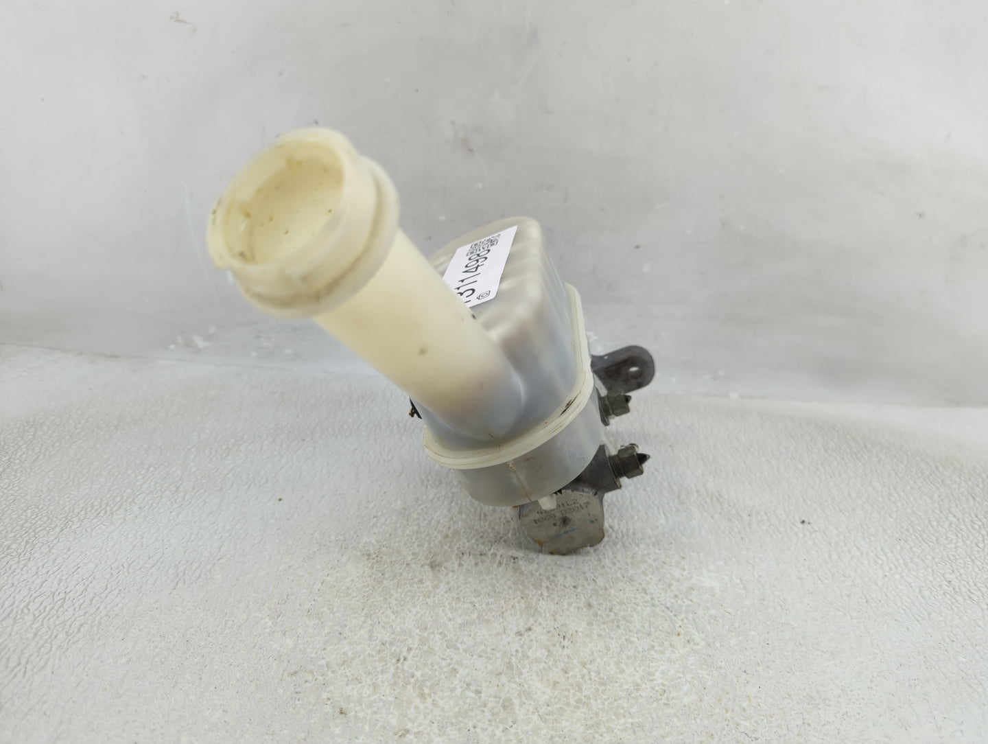 Chevrolet Traverse Brake Master Cylinder - Oemusedautoparts1.com