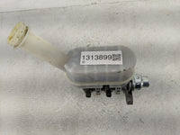 Chevrolet Traverse Brake Master Cylinder 1313899 - Oemusedautoparts1.com