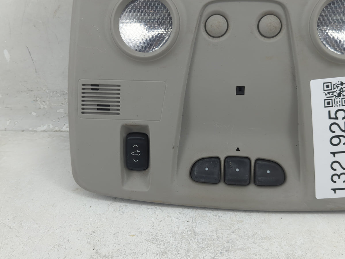 Chevrolet Traverse Overhead Roof Console 1321925 - Oemusedautoparts1.com