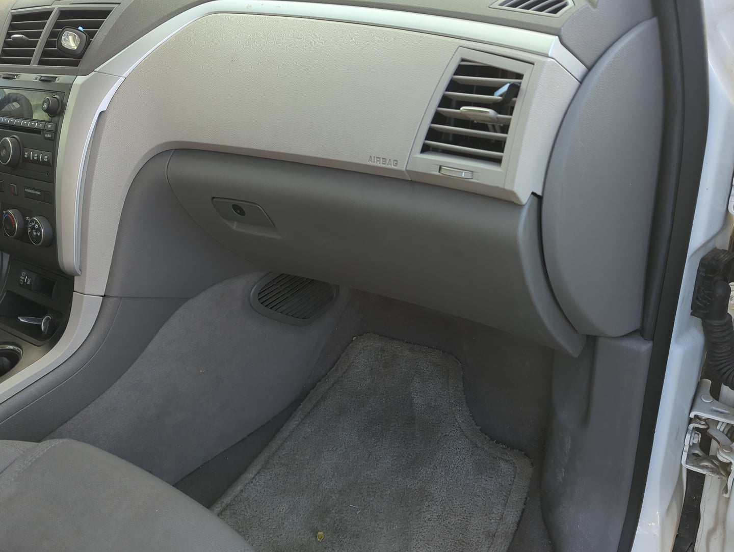 2012 Chevrolet Traverse Passenger Glove Box Door Storage Compartment - Oemusedautoparts1.com