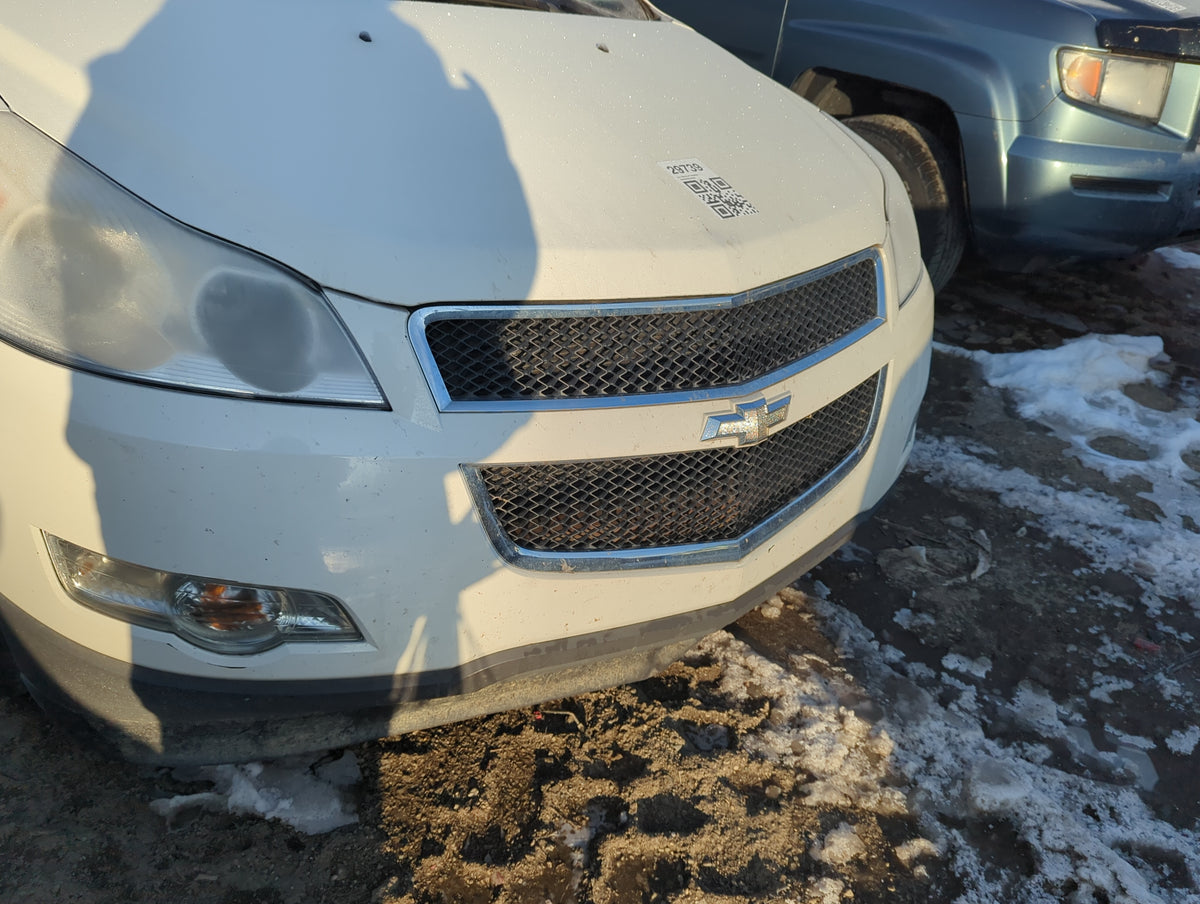 2012 Chevrolet Traverse Front Grille Bumper Not Included - Oemusedautoparts1.com