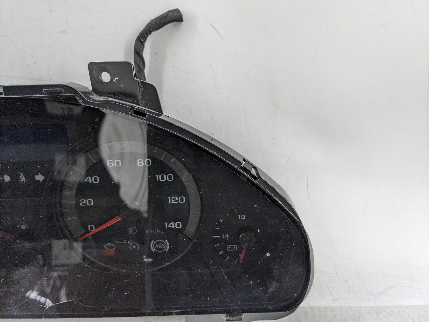 2012 Chevrolet Traverse Instrument Cluster Speedometer Gauges P/N:22818841 Fits OEM Used Auto Parts - Oemusedautoparts1.com