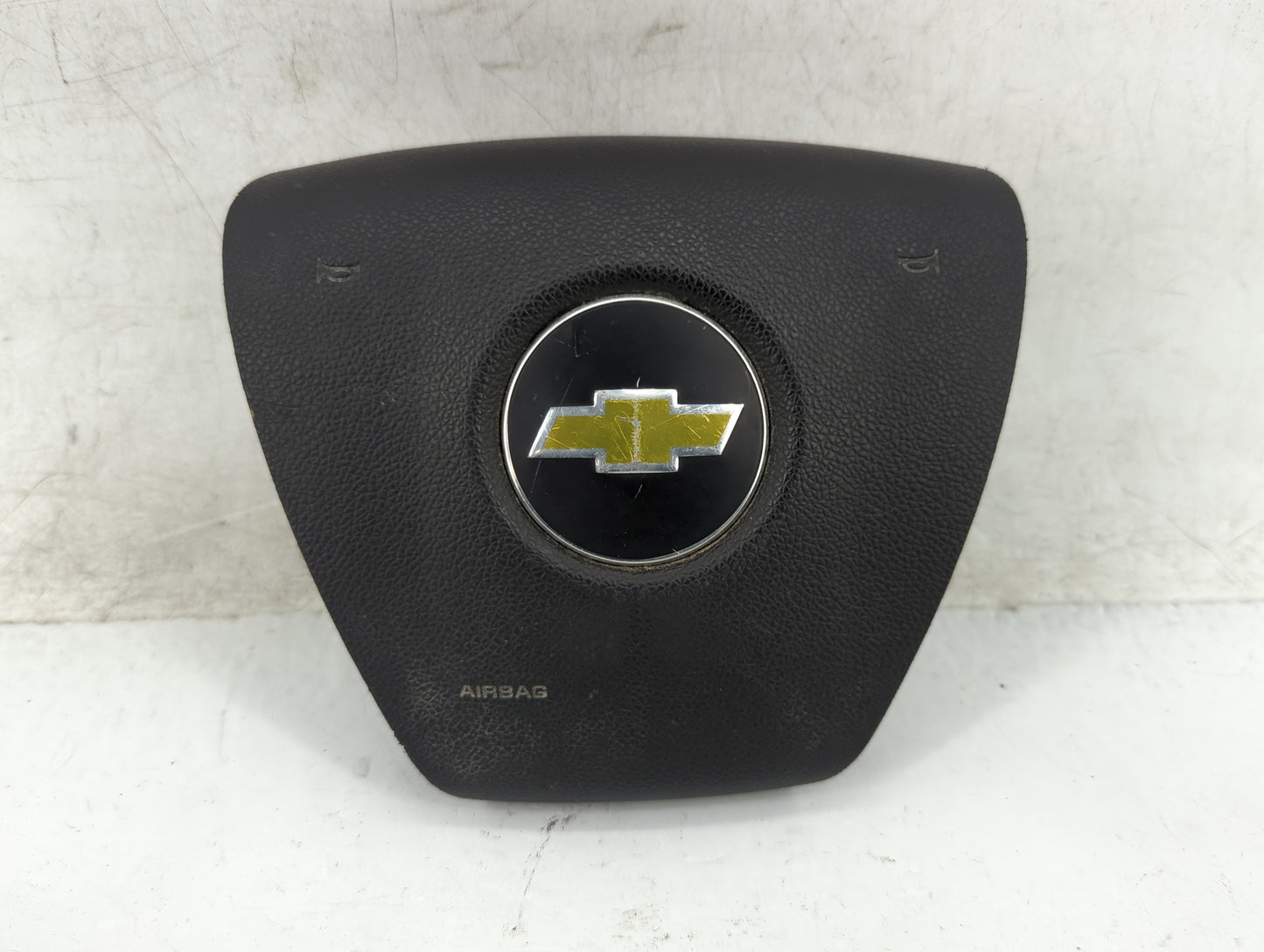 2012 Chevrolet Traverse Air Bag Driver Left Steering Wheel Mounted - Oemusedautoparts1.com